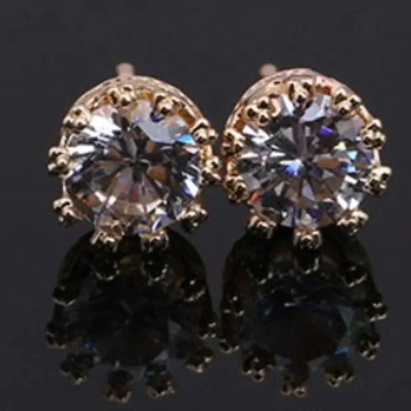 Fashion Crown Zircon Stud Yellow Gold Tone Earrings - Picture 1 of 15